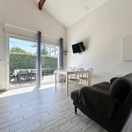 Fronton 5 - T3 Rez-de-jardin à 900m Océan Mimizan-Plage